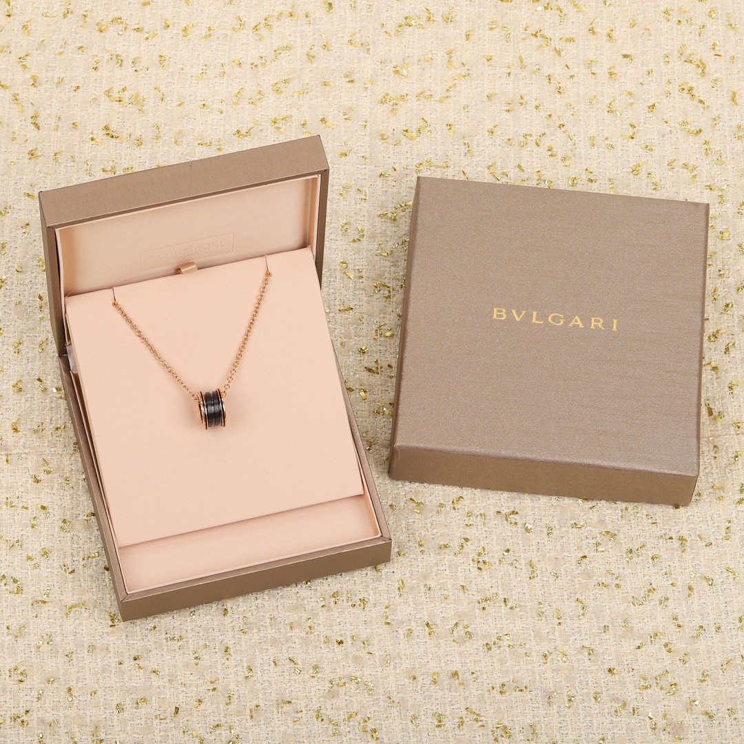 Bvlgari B.zero1 Pendant Necklace Rose Gold with Matte Black Cera